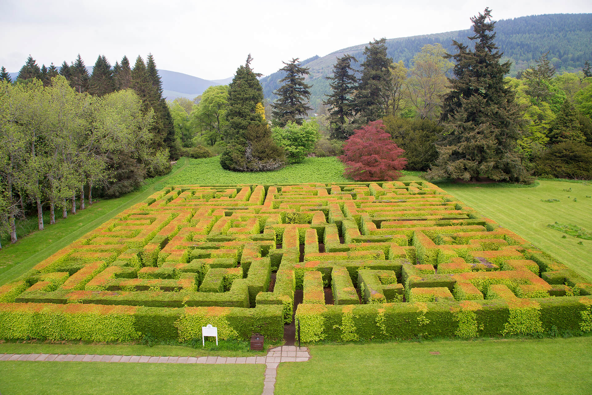 The Traquair maze Traquair House